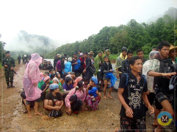 แม่สอด-ตาก  ทหารจับแรงงานพม่าหนีสงครามกลางเมืองจากรัฐยะไข่ 158 คน‏