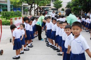 พบโรคมือเท้าปากในอีสานเกือบพันคน