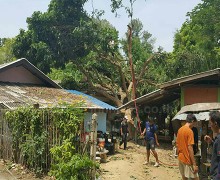 ผู้ว่าฯเชียงใหม่ เร่งช่วยเหลือ ประชาชนที่ถูกพายุฤดูร้อนถล่ม